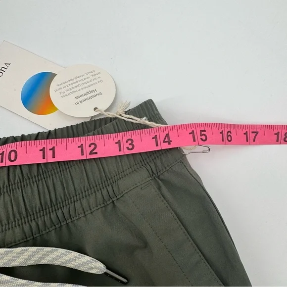 Vuori Women's Birch Jogger Army Green Athleisure Sustainable Preppy - Picture 14 of 15